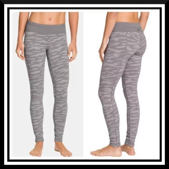 Under Armour Other - UNDER ARMOUR Studiolux Gray Camo Fitted Leggings